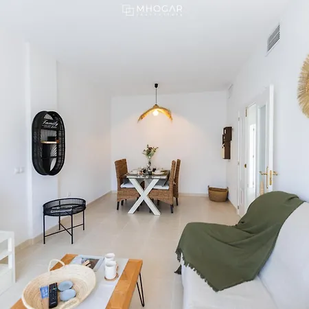 Holiday Concept - Costa Blanca, Edificio Mar Augusta Calpe