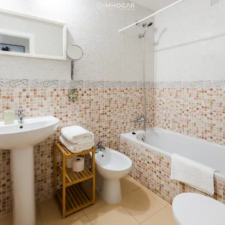Holiday Concept - Costa Blanca, Edificio Mar Augusta Calpe